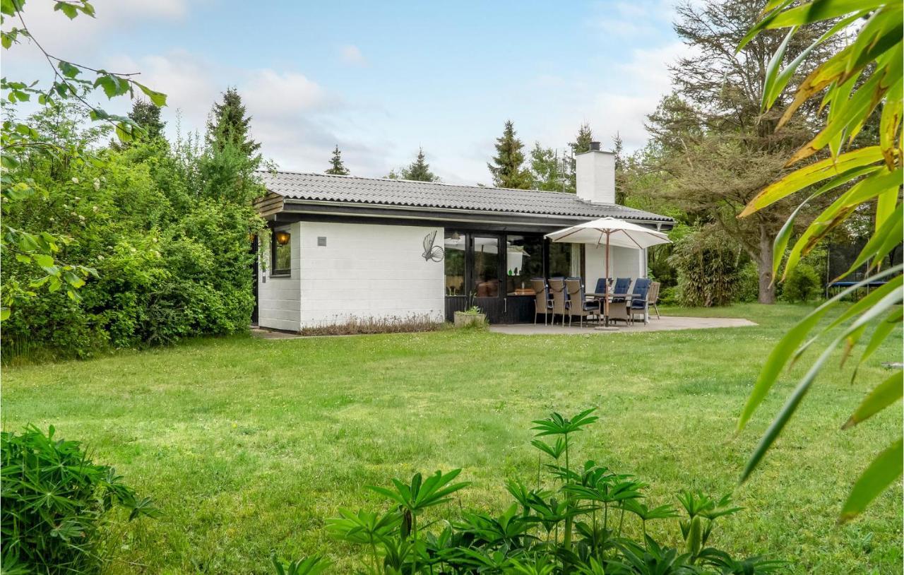 Amazing Home In Kalundborg With Kitchen Екстериор снимка