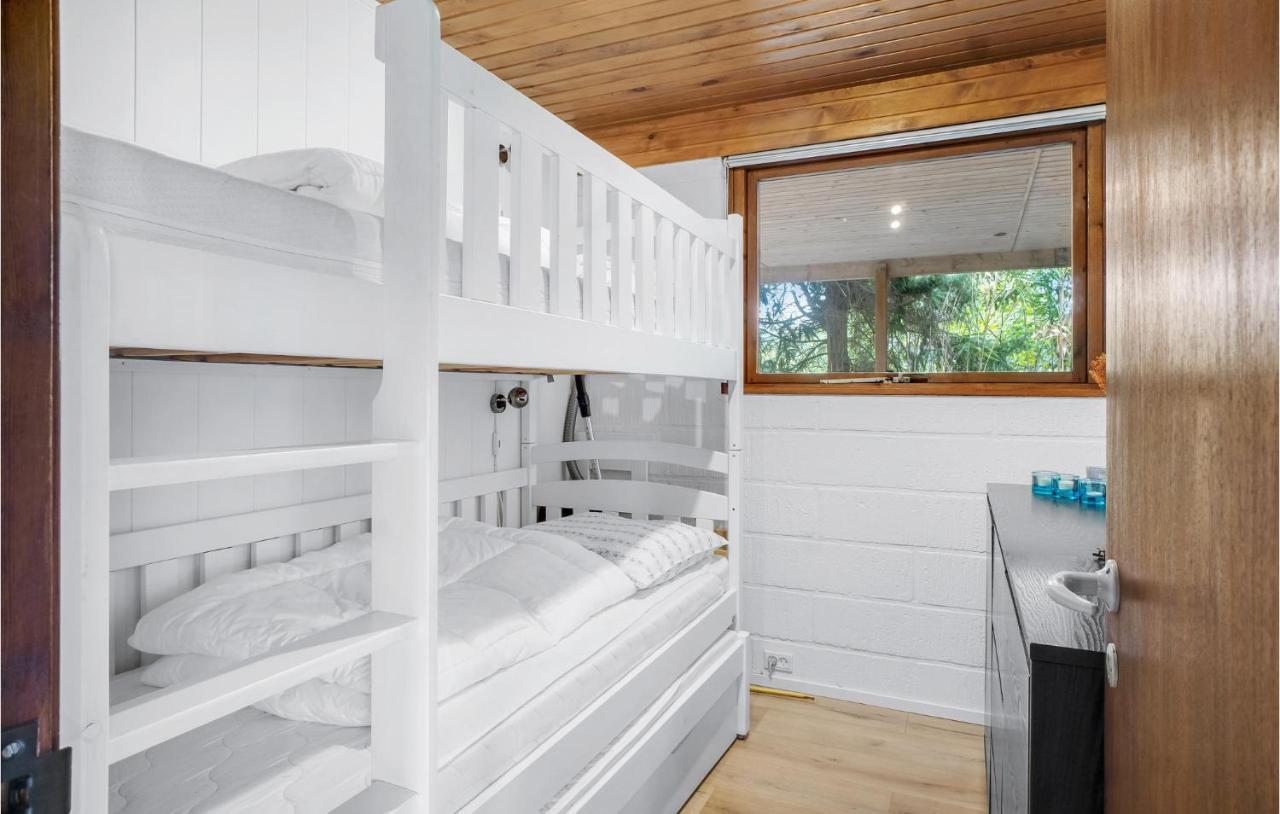 Amazing Home In Kalundborg With Kitchen Екстериор снимка
